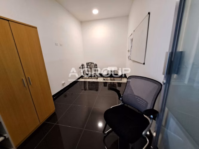 El Dorado - Bethania - Se vende Edificio de Oficinas