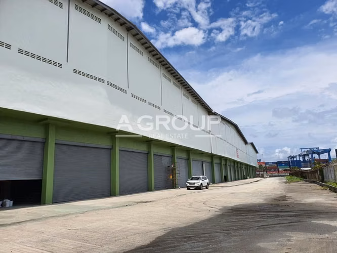 Colon Free Zone - Se Alquila Exclusiva Bodega a Pasos del Puerto
