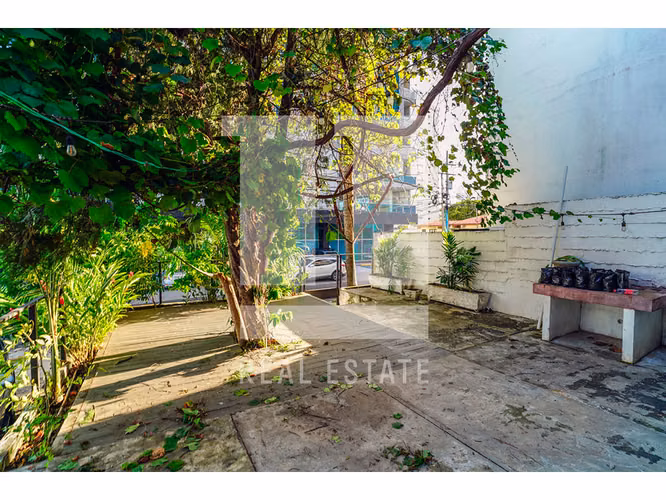 Se Vende Chalet Comercial en San Francisco - Imagen 7
