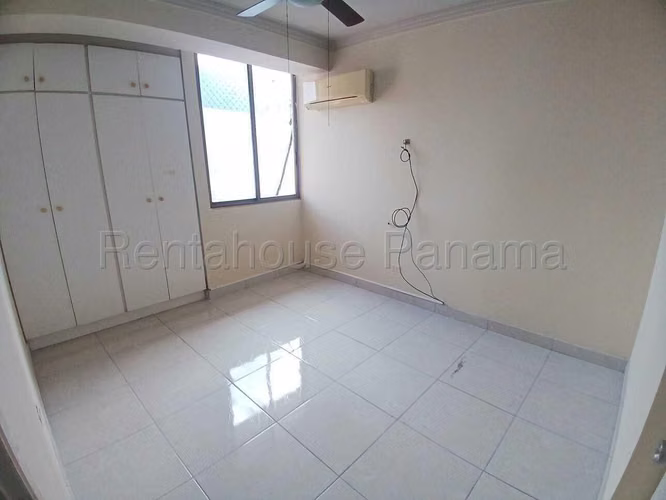 Vendo Espectacular Apartamento en PH Coral Costa, San Francisco 26-5068GG