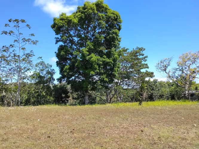 Venta de Terreno en Las Cumbres