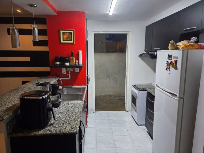 VENTA DE CASA EN SAN ANTONIO