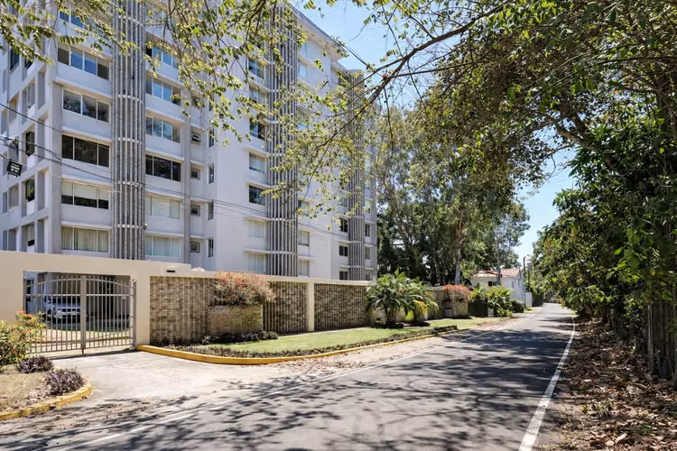 Apartamento FRENTE AL MAR en venta , PH La Ensenada Farallón - Imagen 18
