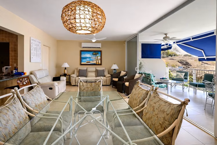 Apartamento FRENTE AL MAR en venta , PH La Ensenada Farallón - Imagen 3