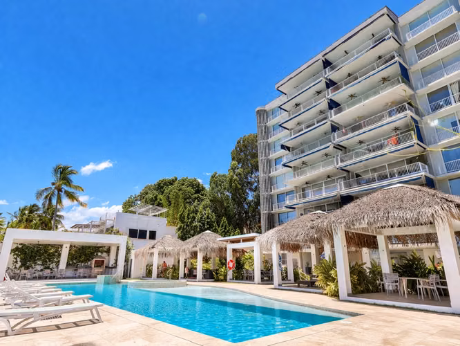 Apartamento FRENTE AL MAR en venta , PH La Ensenada Farallón - Imagen 14