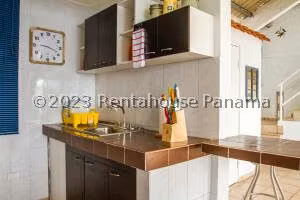 Venta de Casa con 412m2 en Taboga 26-5304SR