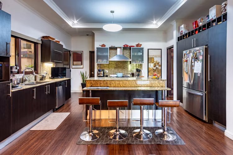 Hermosa casa en venta en Sunset Coast - Imagen 4