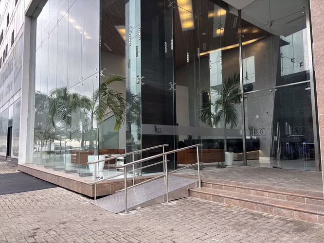 Oficina en Alquiler – PH Balboa Office Center, Av. Balboa - 27-2-1D