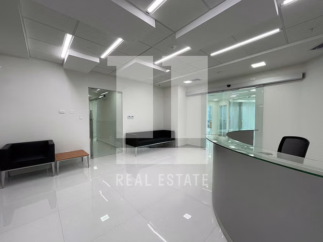 Se Alquila Oficina de 292 m2 en Financial Park - Imagen 1