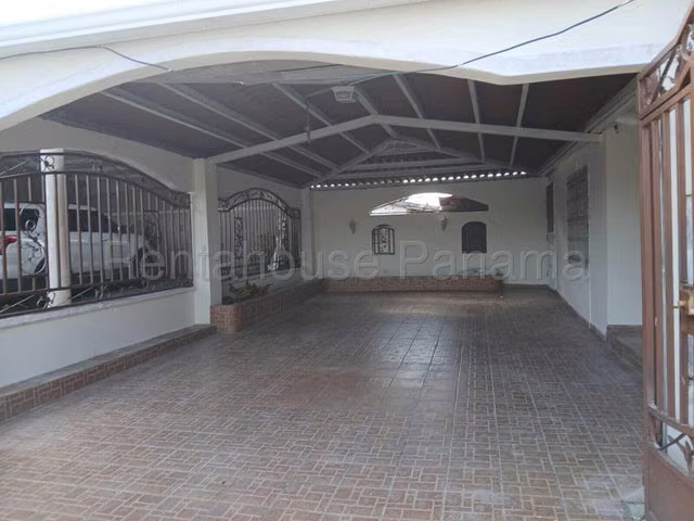 VENTA CASA AMOBLADA EN SAN ANTONIO 27ML180