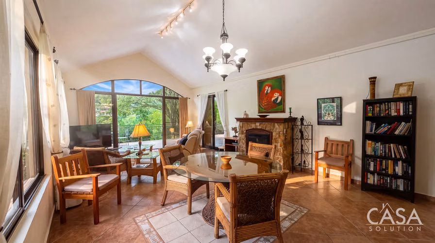 Complejo Familiar de Lujo en Venta en Valle Escondido, Boquete