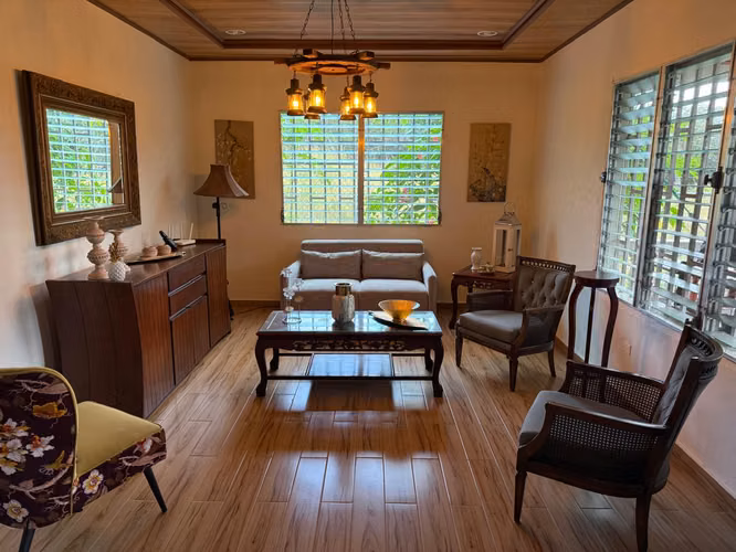 PROPIEDAD EN VENTA CASA DE CAMPO - LAS UVAS DE SAN CARLOS