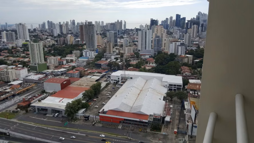 Melissa Foster vende apartamento en PH VIVENDI 300, Edison Park. MFR1907