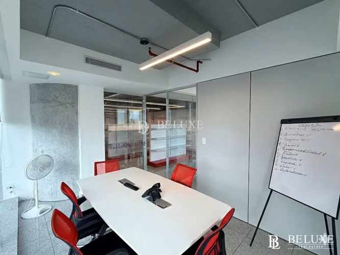 ALQUILER DE OFICINA EN TORRE OCEANIA BUSINESS, PUNTA PACIFICA (6)