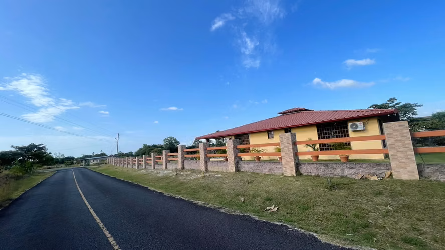 Vendo Casa de Verano camino a El Retiro, Via Los Pollos - Imagen 3