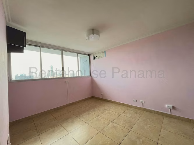 Vendo Apartamento Espacioso en PH Pacific Coast, San Francisco 26-553GG