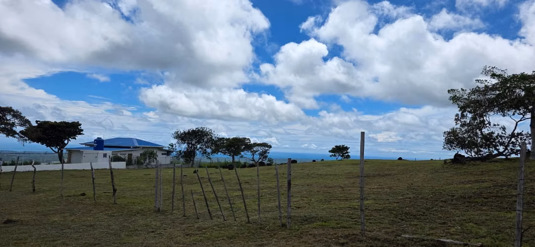 TERRENO EN VENTA - LA LAGUNA DE SAN CARLOS
