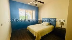 Alquiler de Apartamento con 194m2 en Albrook PH Embassy Village 26-5442