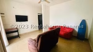 Alquiler de Apartamento con 194m2 en Albrook PH Embassy Village 26-5442