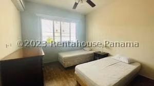 Alquiler de Apartamento con 194m2 en Albrook PH Embassy Village 26-5442