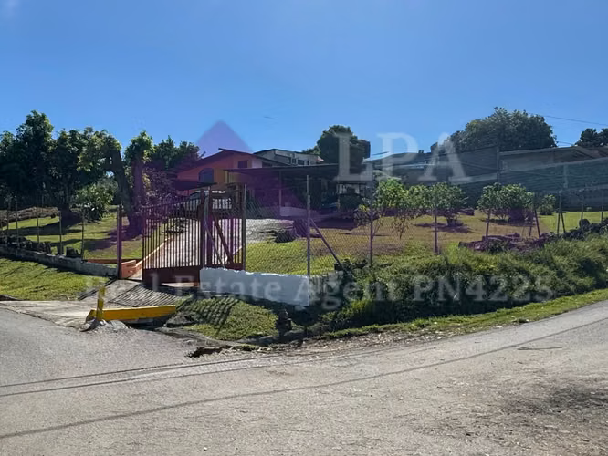 Land for sale in Pueblo Nuevo