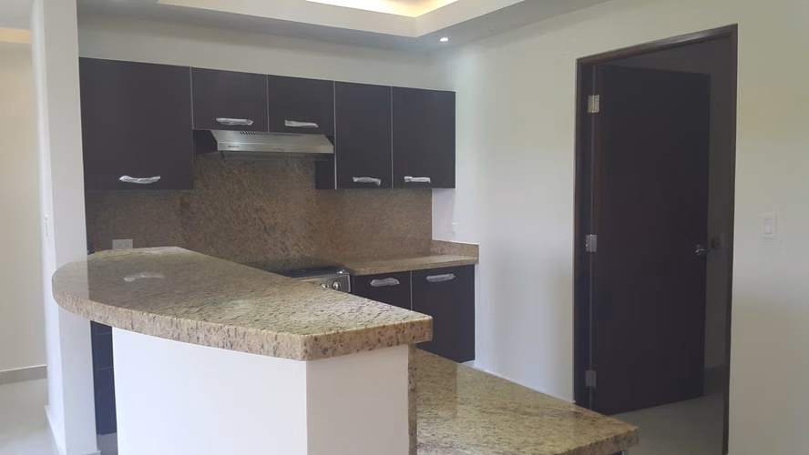 P. H. Embassy Club, Apartamento 3 Hab Modelo Courtyard 1, Clayton