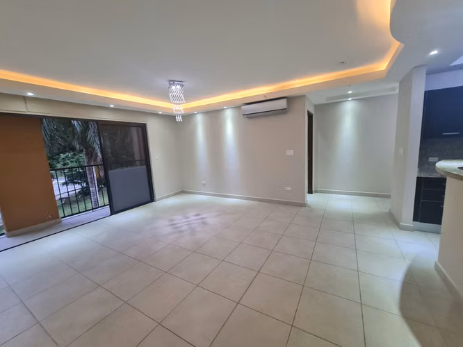 P. H. Embassy Club, Apartamento 3 Hab Modelo Courtyard 1, Clayton