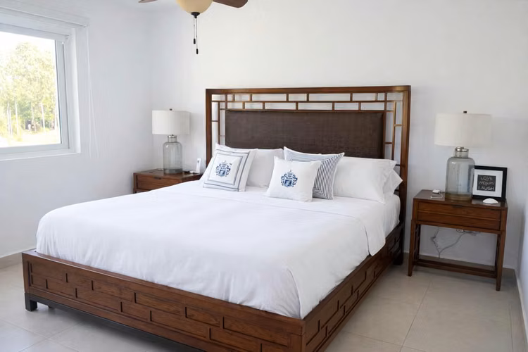 VENTA CASA CON PISCINA PRIVADA EN BIJAO