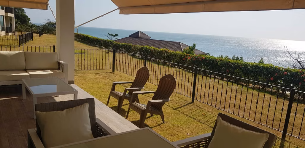 VENTA APARTAMENTO FRENTE AL MAR - LAGOMAR ENSENADA