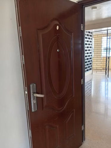Alquiler apartamento Vía Argentina 1000 **Negociable **