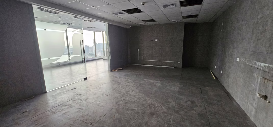 Banco vende oficinas en PH Bicsa avenida balboa 410mt2  (m)