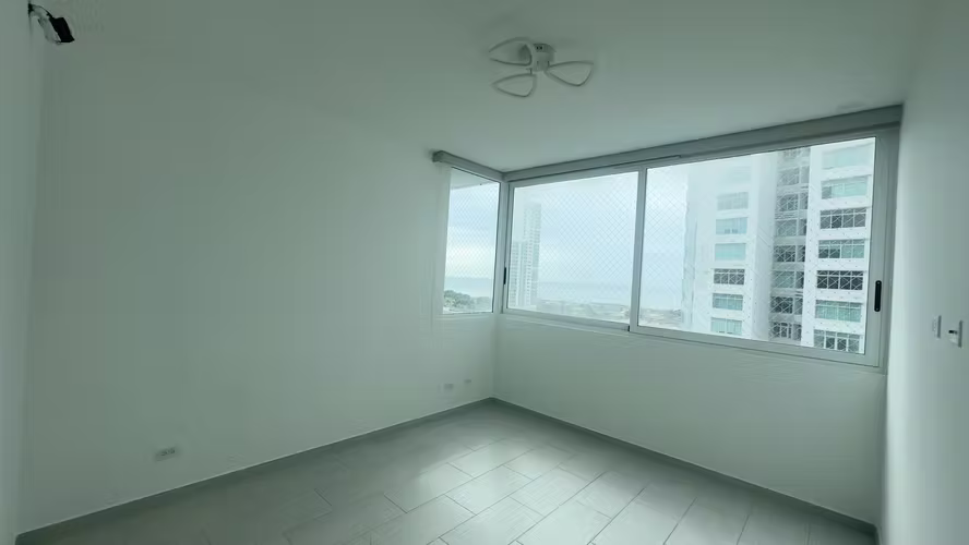 Venta de apartamento en San Francisco con excelente ubicación - Imagen 3