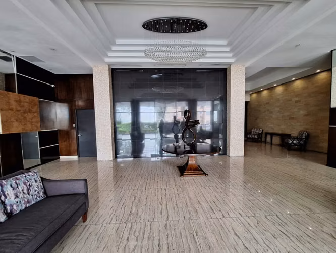 Banco vende Apartamento en PH Keops Tower (un) - Imagen 11