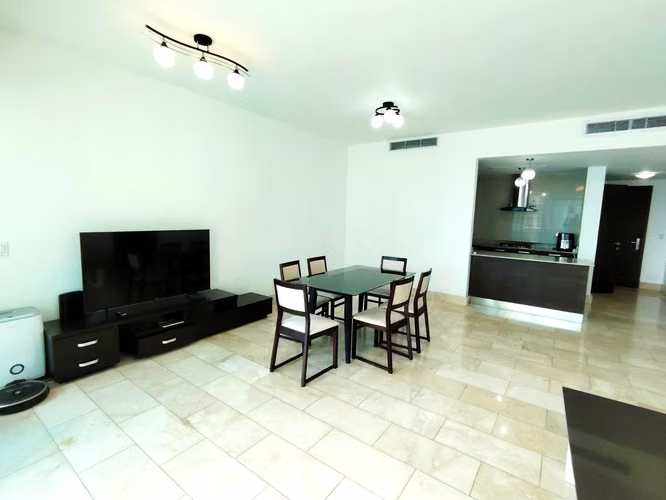 Oportunidad en Grand Tower – Vista Directa al Mar | Rentado | Bajo Avalúo