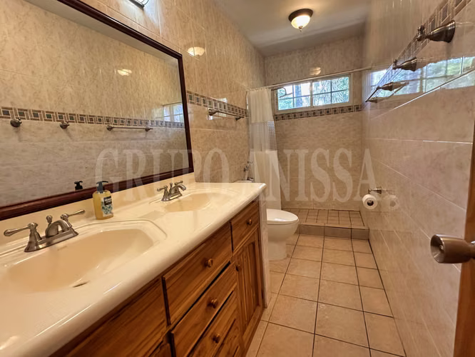 Oportunidad! Se Vende Casa en Coronado Golf con Piscina