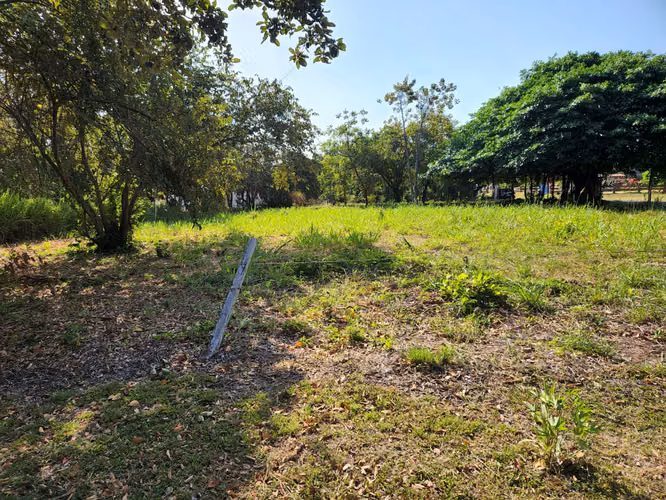 Se vende EN REMATE terreno en San Carlos