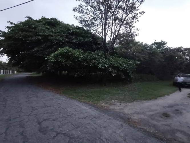 Se vende EN REMATE terreno en San Carlos