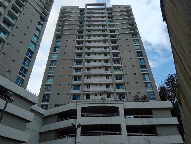 Venta de apartamento en Carrasquilla con vista al Parque Omar 27JSS565