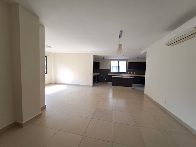 apartamento en venta en River Valley - Imagen 2
