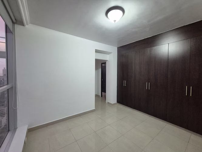 APARTAMENTO EN VENTA CON LINEA BLANCA, PH WINDOW TOWER