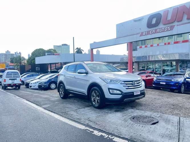 Hyundai Santa Fe 2015 - Imagen 2