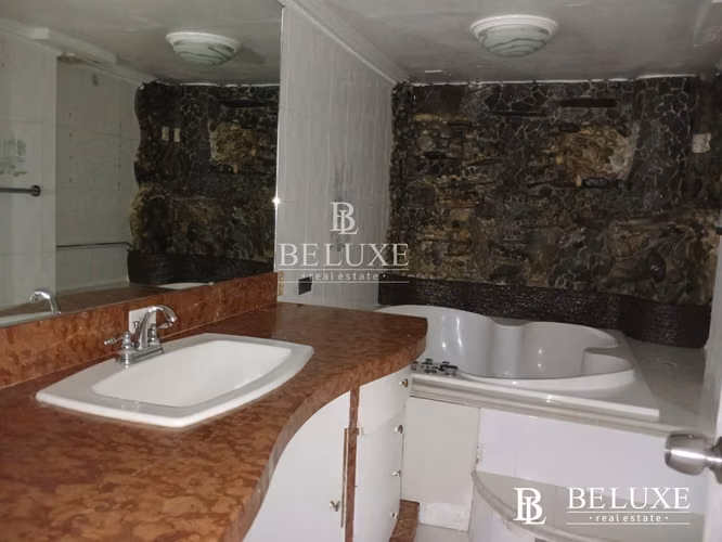VENTA APARTAMENTO PH LA GAVIOTA, AVENIDA BALBOA (6)