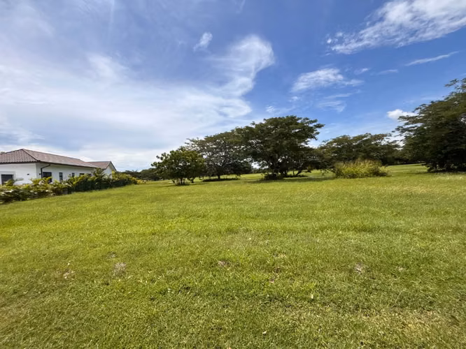 Venta de Lote con vista al lago en Buenaventura