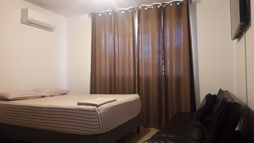 Escápate al Paraíso: Casas en Coronado y San Carlos (Con Piscina)