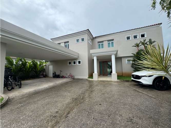 Venta y alquiler de casa piscina y esquina | Magnolia, Costa del este - Imagen 8