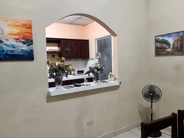 ALQUILO COMPLETAMENTE AMUEBLADA CASA EN DAVID