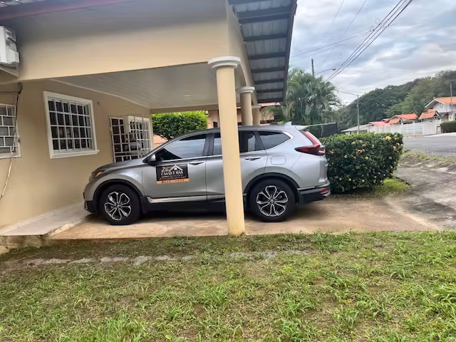 ALQUILO COMPLETAMENTE AMUEBLADA CASA EN DAVID