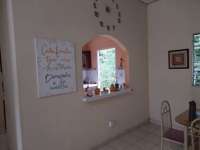ALQUILO COMPLETAMENTE AMUEBLADA CASA EN DAVID