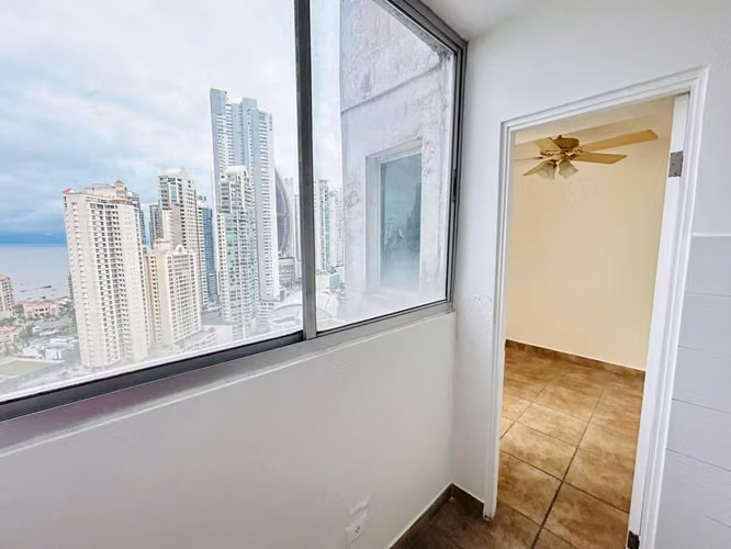 VENDO APARTAMENTO EN PUNTA PACIFICA
