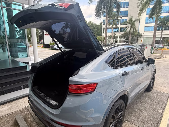 Geely Tugella 2023 - Imagen 3